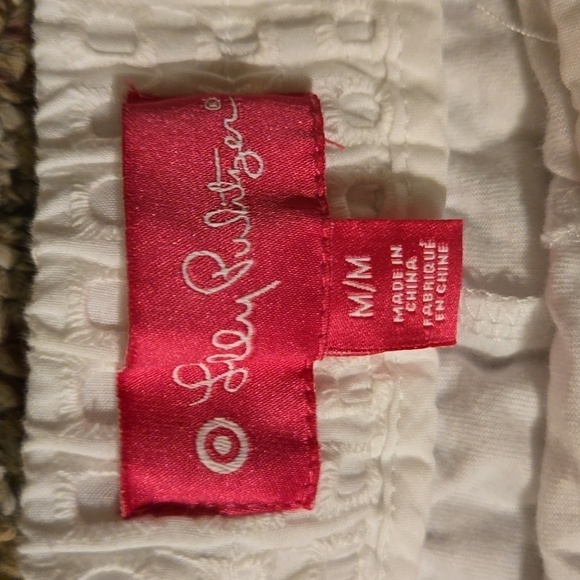 Lilly Pulitzer for Target Eyelet Shorts Size Medium - Picture 2 of 4